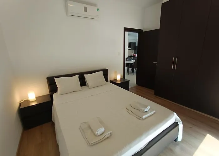 Daire With Amazing Location *